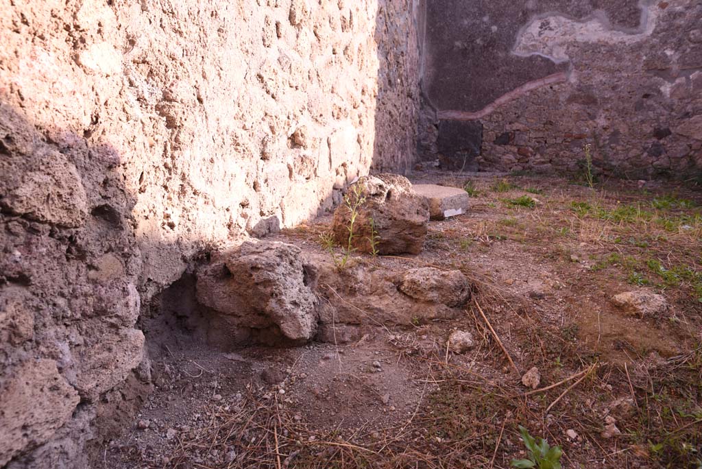 I.4.11 Pompeii. October 2019. Looking east along north wall of garden area.
Foto Tobias Busen, ERC Grant 681269 DCOR.
