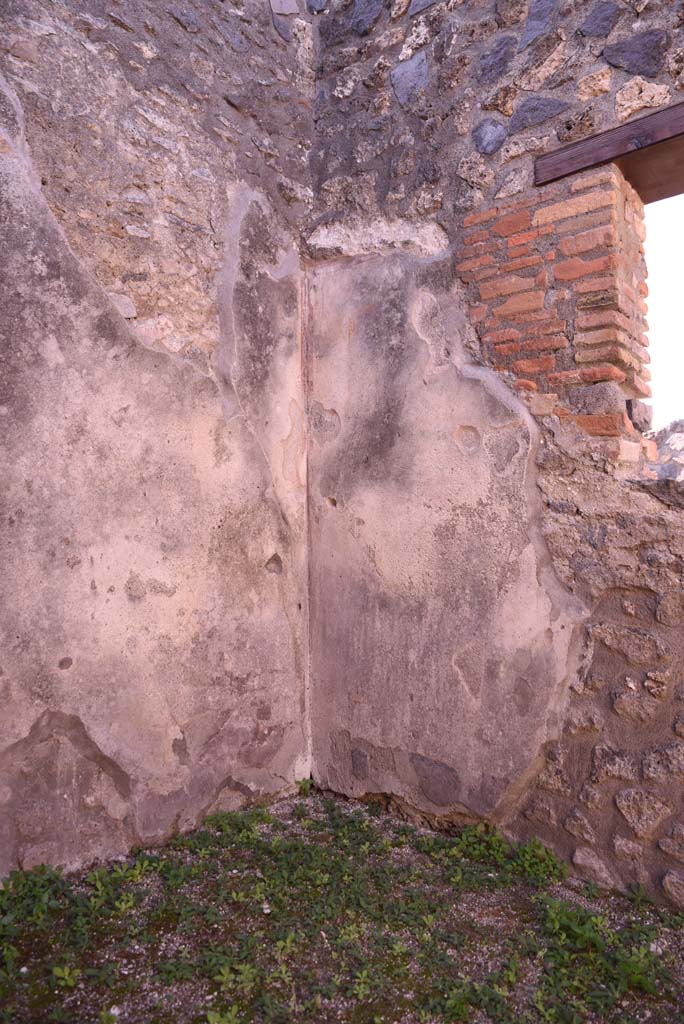 I.4.22 Pompeii. October 2019. Room i, south-west corner. 
Foto Tobias Busen, ERC Grant 681269 DCOR.

