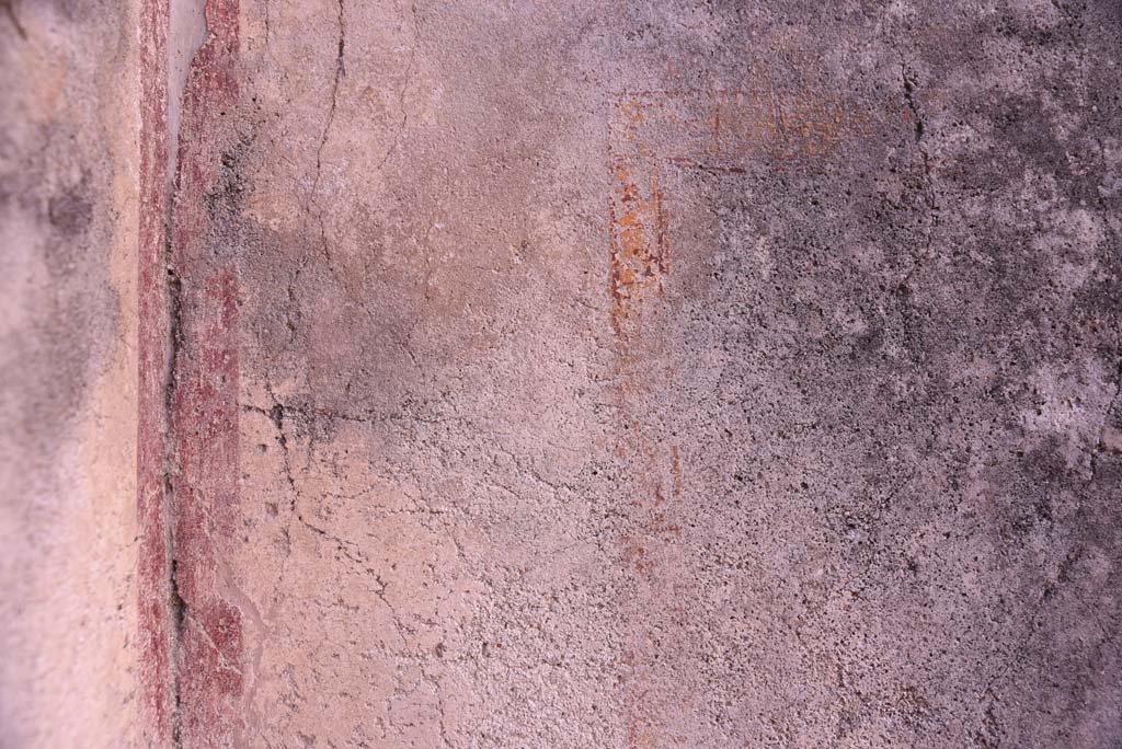 I.4.22 Pompeii. October 2019. Room i, detail from west wall in south-west corner.
Foto Tobias Busen, ERC Grant 681269 DCOR.

