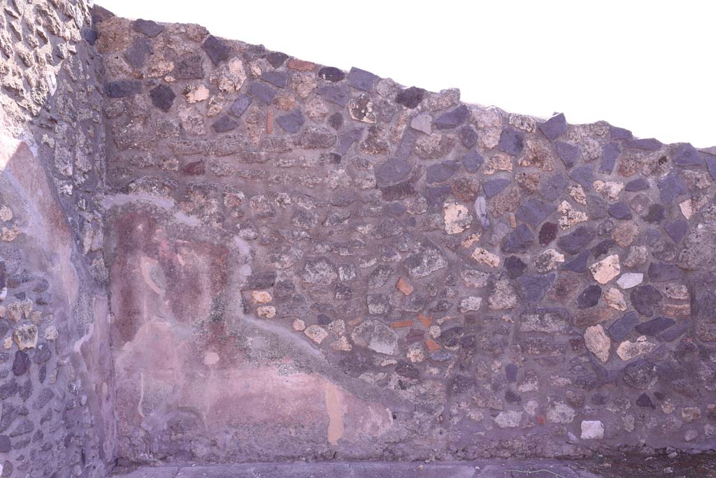 I.4.22 Pompeii. October 2019. Room k/l, east end of south wall of courtyard.
Foto Tobias Busen, ERC Grant 681269 DCOR.
