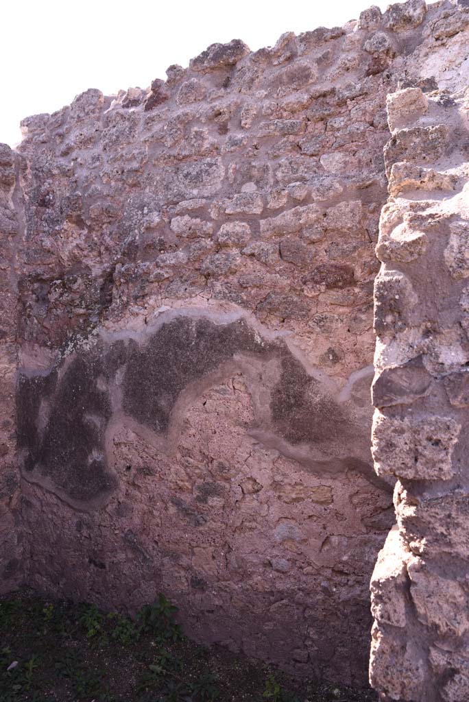 I.4.22 Pompeii. October 2019. Room n, detail from west wall.
Foto Tobias Busen, ERC Grant 681269 DCOR.
