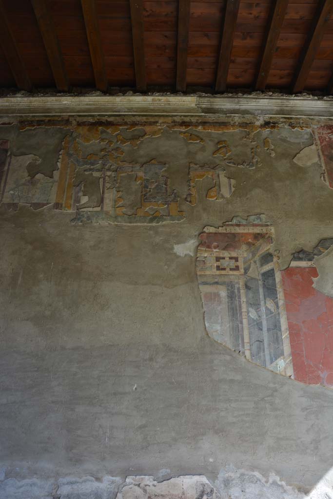 I.9.1 Pompeii. October 2019. Room 7, upper and central area of east wall.
Foto Annette Haug, ERC Grant 681269 DCOR.
