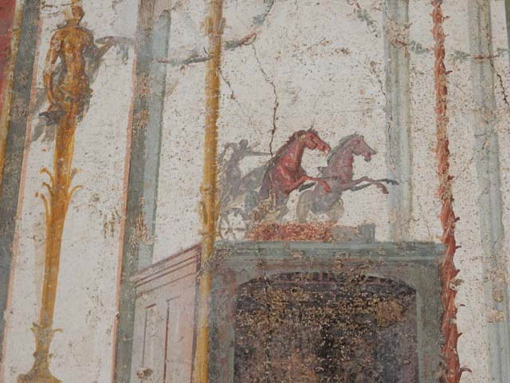II.2.2 Pompeii. May 2016. Room “f”, detail from upper south wall. Photo courtesy of Buzz Ferebee.
