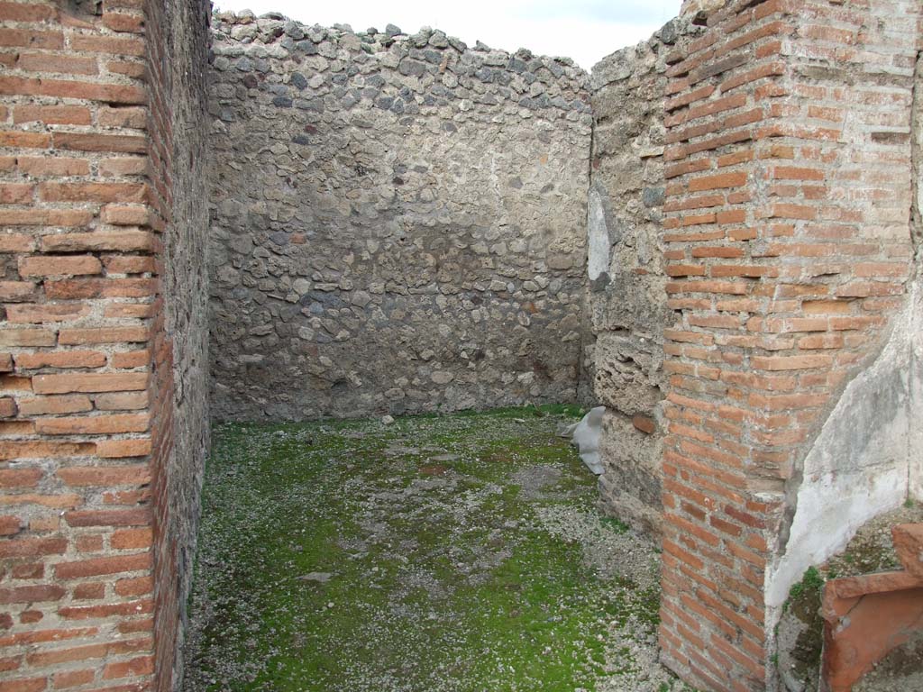 VI.8.9 Pompeii. December 2007. Room in the north-east corner of the thermopolium.