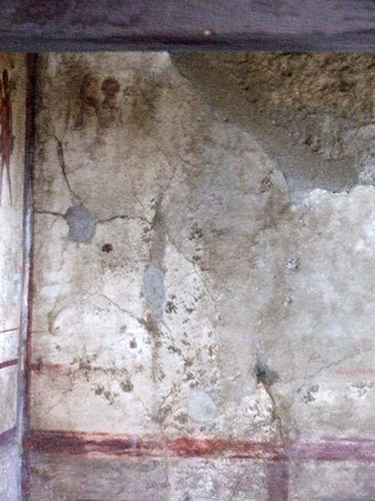 VI.10.1 Pompeii. March 2009. East wall in north-east corner of rear room.  