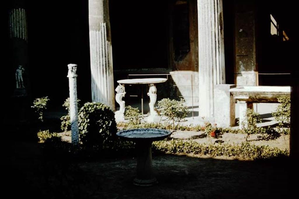 VI.15.1 Pompeii. 1957. North-east corner of peristyle. Photo by Stanley A. Jashemski.
Source: The Wilhelmina and Stanley A. Jashemski archive in the University of Maryland Library, Special Collections (See collection page) and made available under the Creative Commons Attribution-Non Commercial License v.4. See Licence and use details.
J57f0409
