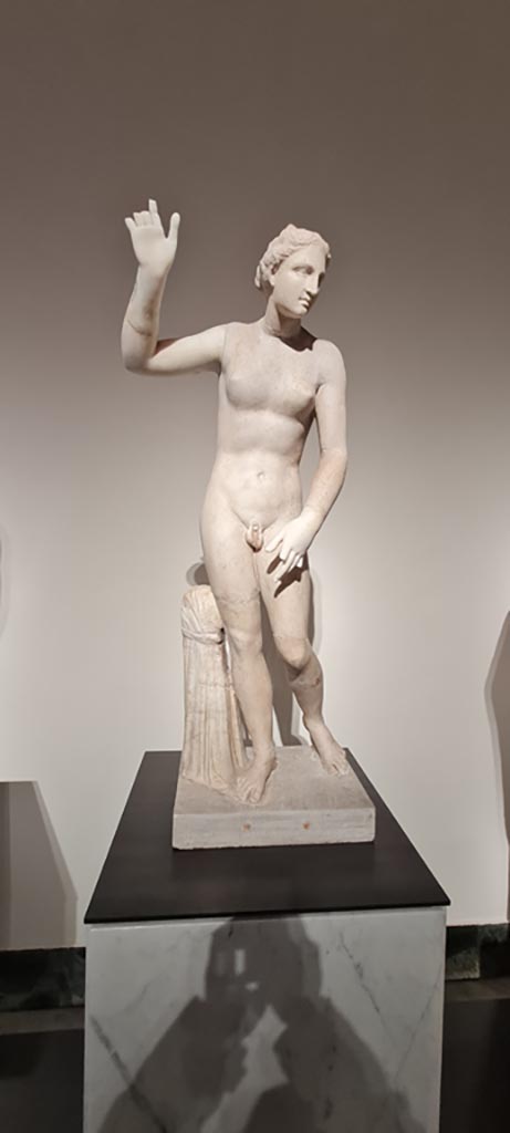 VII.7.32 Pompeii. April 2023. 
White marble statue of Hermaphrodite from portico, inv. 6352.
Now on display in “Campania Romana” gallery at Naples Archaeological Museum. 
Photo courtesy of Giuseppe Ciaramella.

