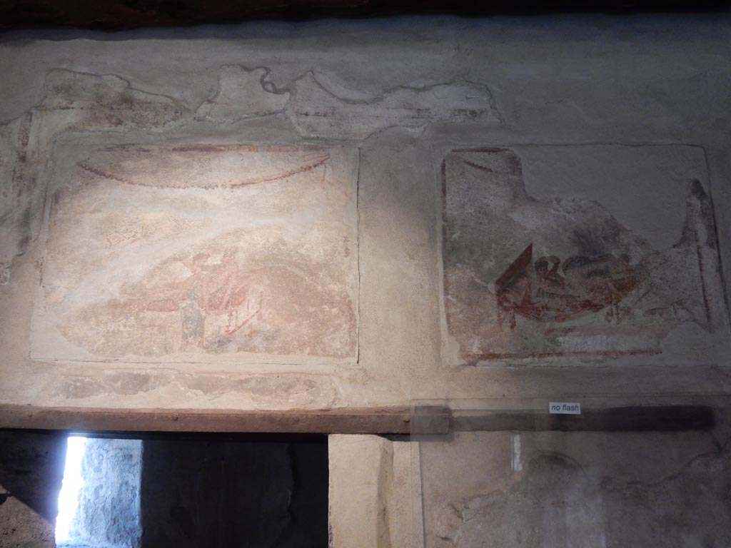 VII.12.18 Pompeii. May 2015. Frieze on upper wall at west end near latrine. Photo courtesy of Buzz Ferebee.