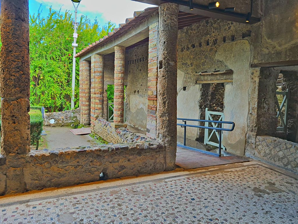 Villa of Mysteries, Pompeii. November 2023. Portico P4, looking north towards Portico P5. Photo courtesy of Giuseppe Ciaramella.