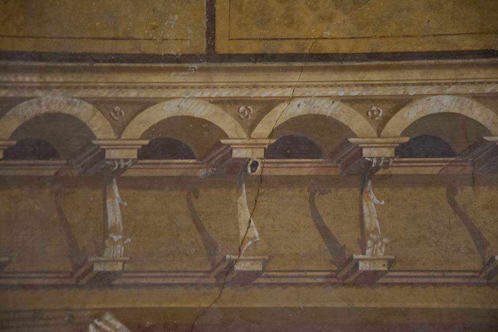 Villa of Mysteries, Pompeii. November 2017. Room 3, detail of painted decoration from upper west wall.   
Foto Annette Haug, ERC Grant 681269 DÉCOR.
