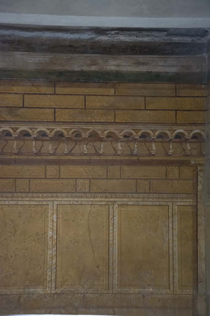 Villa of Mysteries, Pompeii. November 2017. Room 3, detail from south wall.
Foto Annette Haug, ERC Grant 681269 DÉCOR.

