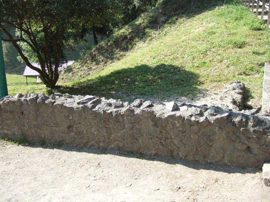 Pompeii Porta Nocera. Tomb 40EN. May 2010.
A female columella was found but it had no inscription. 
