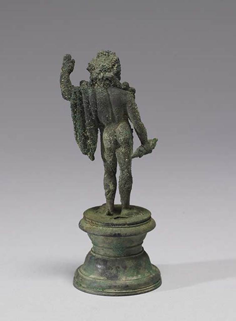 Boscoreale, Villa rustica in fondo DAcunzo.Room 12, lararium. 
Bronze statuette of standing Jupiter, rear view.
Photo courtesy of The Walters Art Museum, Baltimore. Inventory number 54.749.
http://thewalters.org/
Creative Commons Attribution-ShareAlike 3.0 Unported Licence
