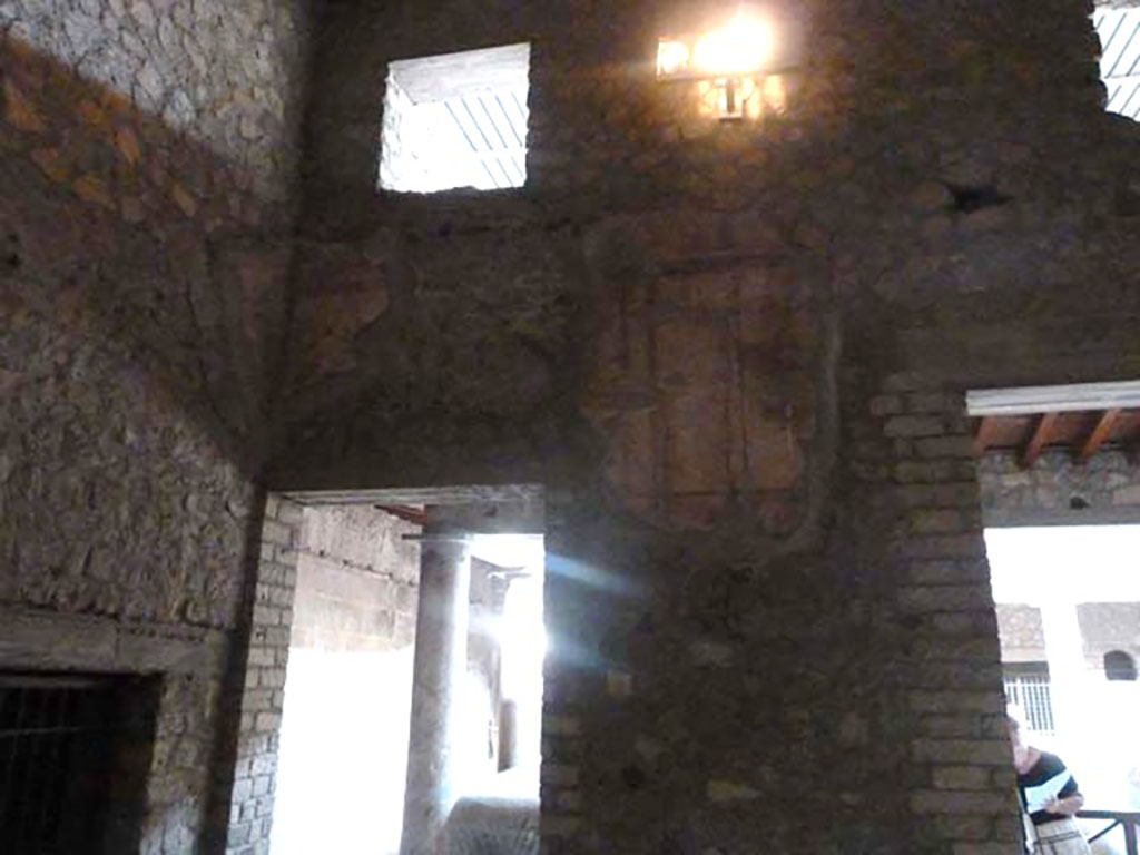 Oplontis Villa of Poppea, September 2015. Room 27, window in north-east corner looking into room 32, the enclosed peristyle.