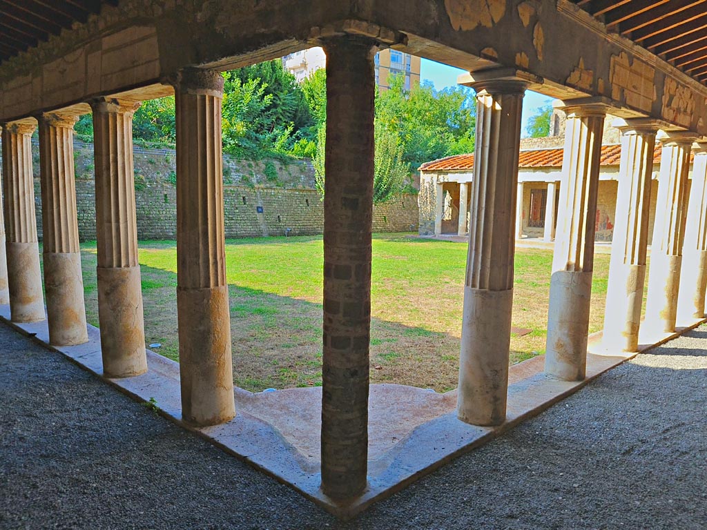 Oplontis Villa of Poppea, October 2023.
Portico 40, looking south-west across Peristyle 59, from north-east corner of portico. Photo courtesy of Giuseppe Ciaramella. 
