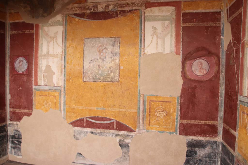 Stabiae, Villa Arianna, October 2020. Room 7, south wall. Photo courtesy of Klaus Heese.
