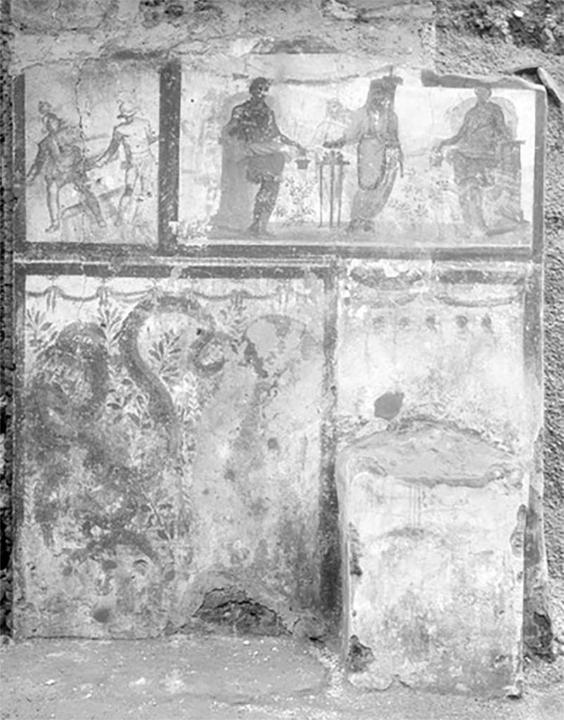 Street shrine outside IX.12.7. 1912.
See Notizie degli Scavi di Antichit�, 1912, p. 444, fig. 2.
