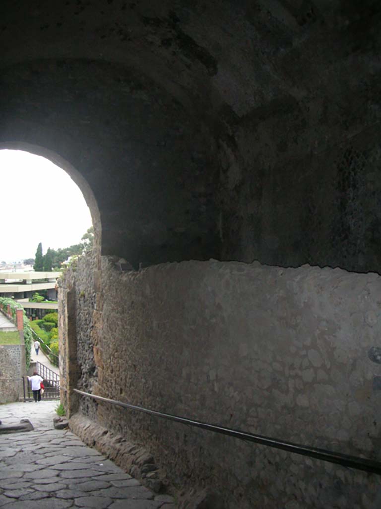 Porta Marina, Pompeii. May 2011.
Looking east along north wall of wider tunnel. Photo courtesy of Ivo van der Graaff.