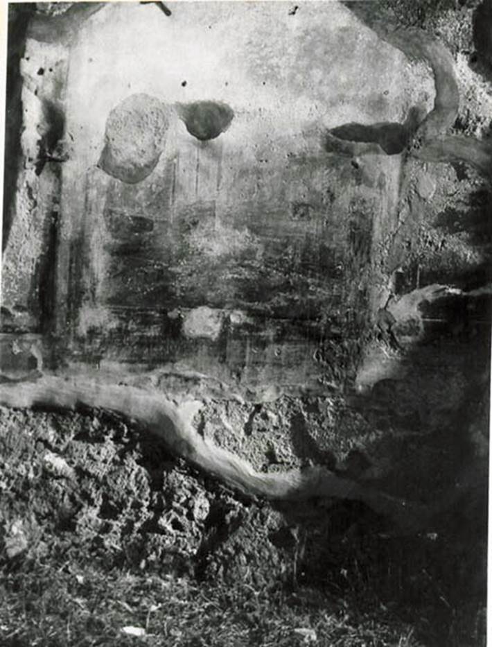 I.2.28 Pompeii. South wall of triclinium. 1935 photo taken by Tatiana Warscher, described as �I miseri resti della decorazione paesistica che ornava la parete sud del triclinio �i�. 
(translation: �The pitiful remains of the landscape decoration that adorned the south wall of the triclinium �i�.
See Warscher T., 1935. Codex Topographicus Pompeianus: Regio I.2. (no.59), Rome: DAIR, whose copyright it remains.
See Sogliano, A., 1879. Le pitture murali campane scoverte negli anni 1867-79. Napoli: Giannini. (p. 141, no.684 � from the triclinium to the right of the peristyle, height 1,17, width 0.87).
See Bull. Inst, 1873, p.244.
