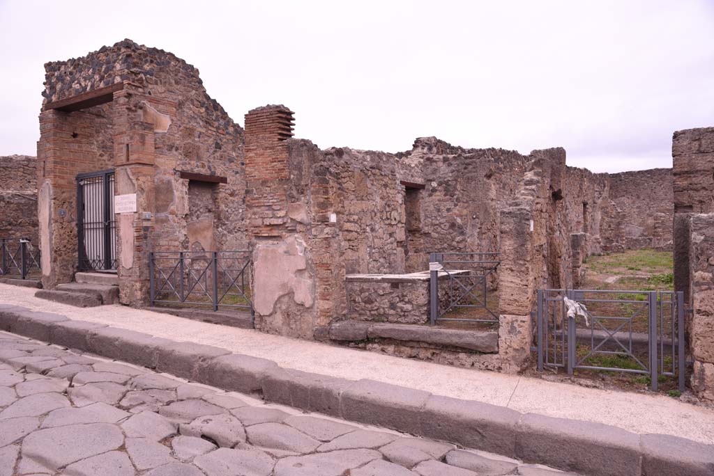 Via Stabiana, east side, Pompeii.
I.4.6 Pompeii, on left, to I.4.2, on right. October 2019. Looking north-east towards entrance doorways.
Foto Tobias Busen, ERC Grant 681269 D�COR.

