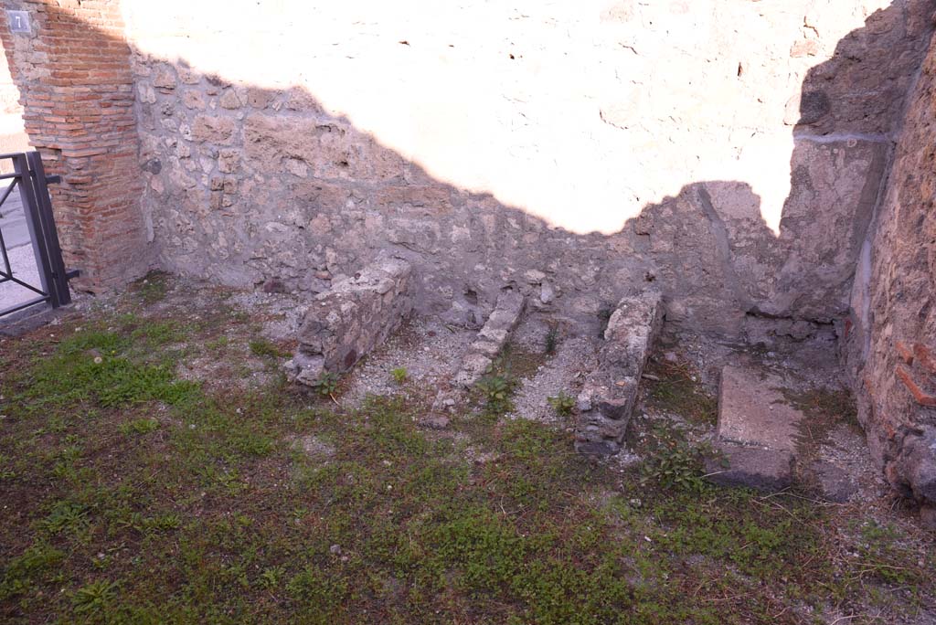 I.4.7 Pompeii. October 2019. Looking towards north wall with remains of masonry walls � fullonica stalls. 
Foto Tobias Busen, ERC Grant 681269 D�COR.
