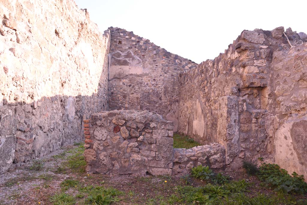 I.4.7 Pompeii. October 2019. Looking east towards triclinium, from �middle� room. 
Foto Tobias Busen, ERC Grant 681269 D�COR.
