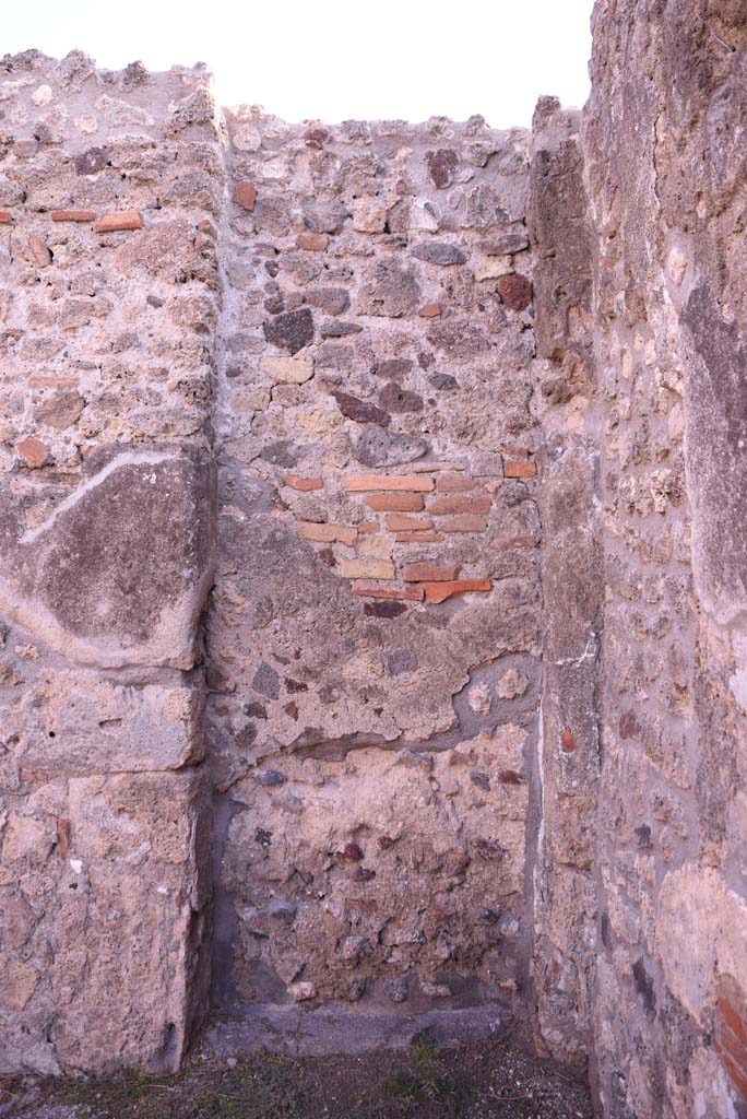 I.4.10 Pompeii. October 2019. Blocked doorway on east wall in south-east corner.
Foto Tobias Busen, ERC Grant 681269 D�COR.
