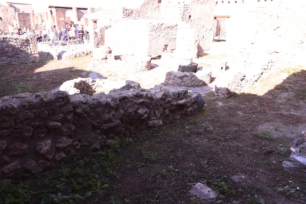 I.4.12 Pompeii. October 2019. Room f, looking north-west across bakery room, b.
Foto Tobias Busen, ERC Grant 681269 D�COR.
