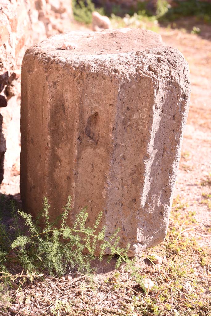 I.4.12 Pompeii. October 2019. Room f, detail, looking south.
Foto Tobias Busen, ERC Grant 681269 D�COR.

