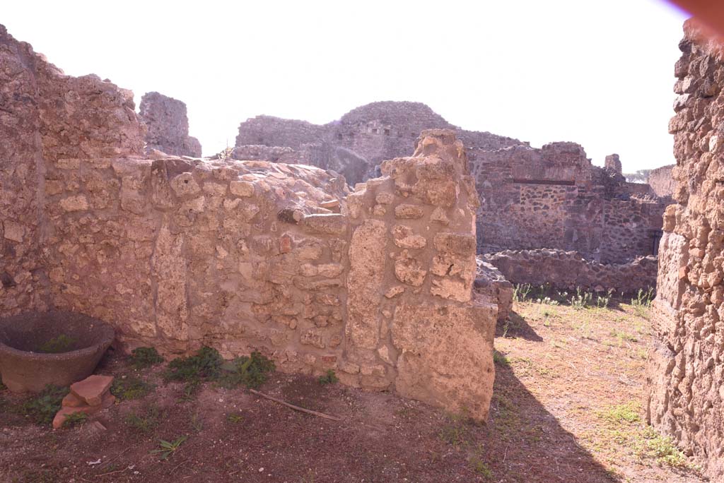 I.4.13 Pompeii. October 2019. Room b, looking towards south wall, and doorway to bakery room a.
Foto Tobias Busen, ERC Grant 681269 D�COR.
