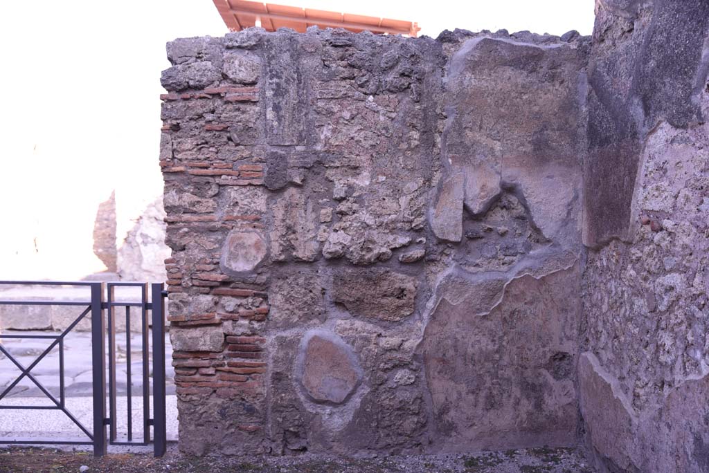 I.4.18 Pompeii. October 2019. North wall in north-east corner of workshop. 
Foto Tobias Busen, ERC Grant 681269 D�COR.
