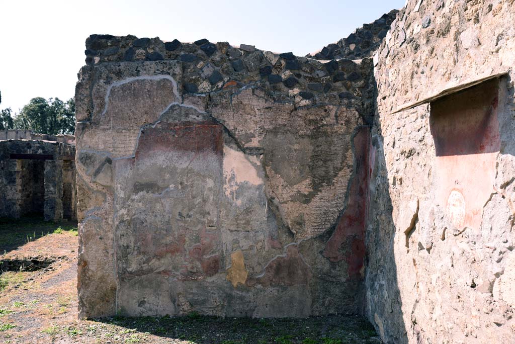 I.4.25/1.4.5 Pompeii. October 2019. North ala 13, looking towards west wall.
Foto Tobias Busen, ERC Grant 681269 DÉCOR.