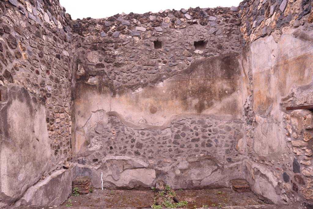 I.4.25 Pompeii. September 2019. Room 51, looking towards west wall. 
Foto Tobias Busen, ERC Grant 681269 D�COR.

