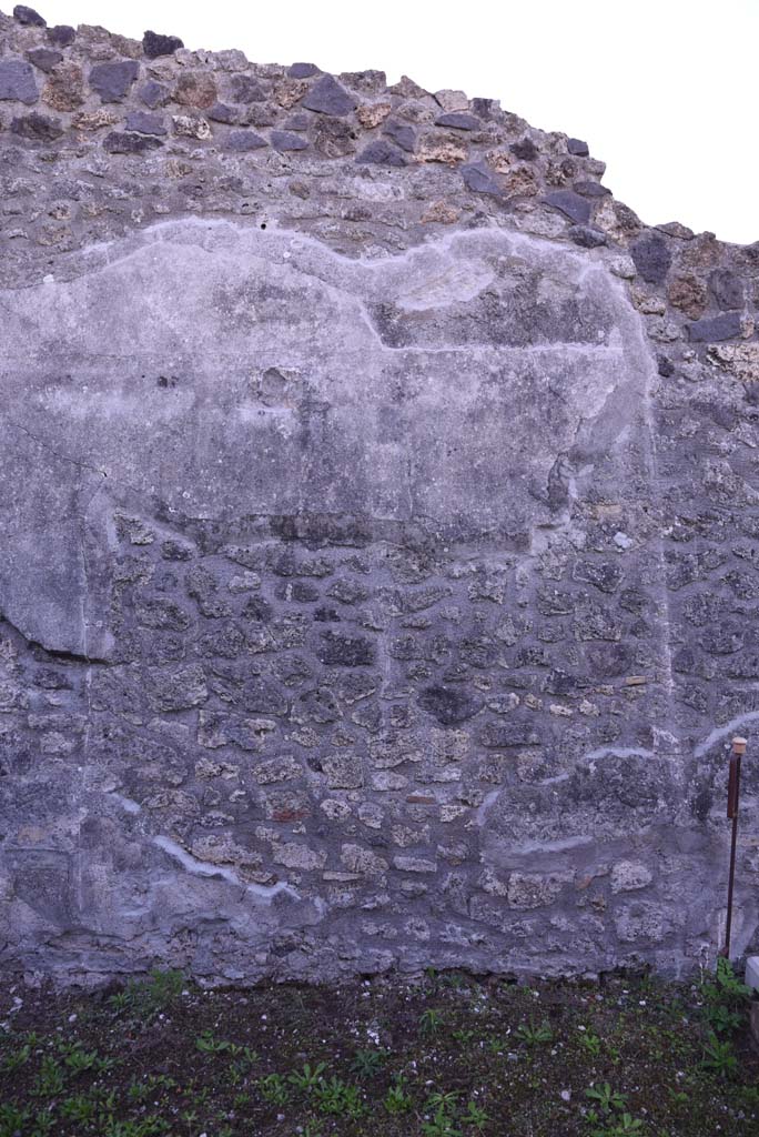 I.4.25 Pompeii. October 2019. Lower Peristyle 32, continuation of south wall from south-east corner.
Foto Tobias Busen, ERC Grant 681269 D�COR.
