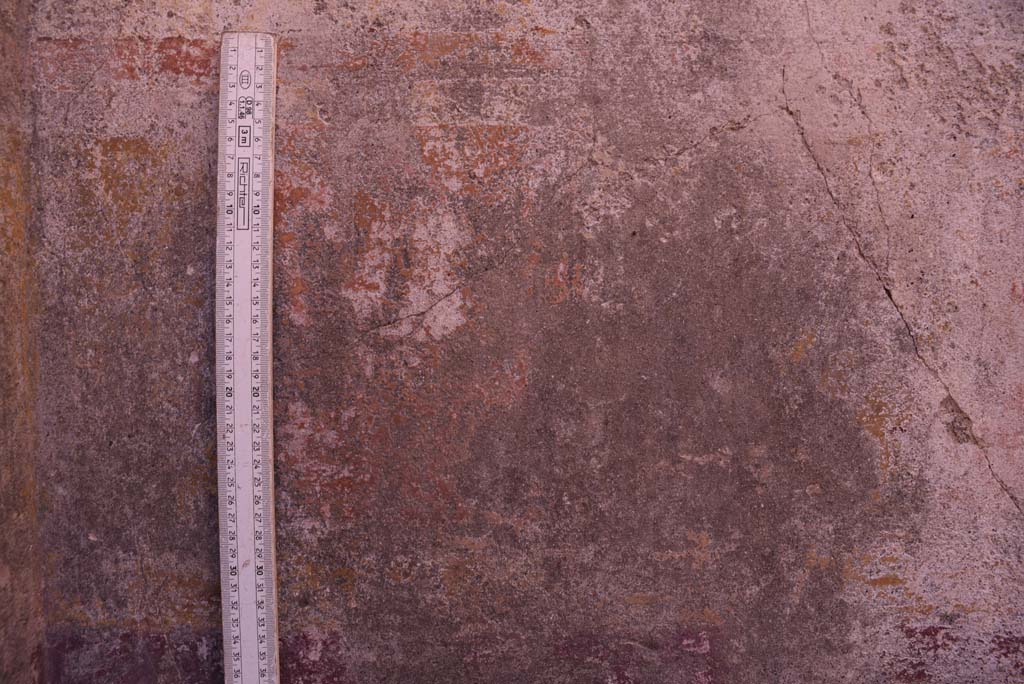 I.4.25 Pompeii. October 2019. Room 36, detail from south end of west wall in cubiculum.
Foto Tobias Busen, ERC Grant 681269 D�COR.
