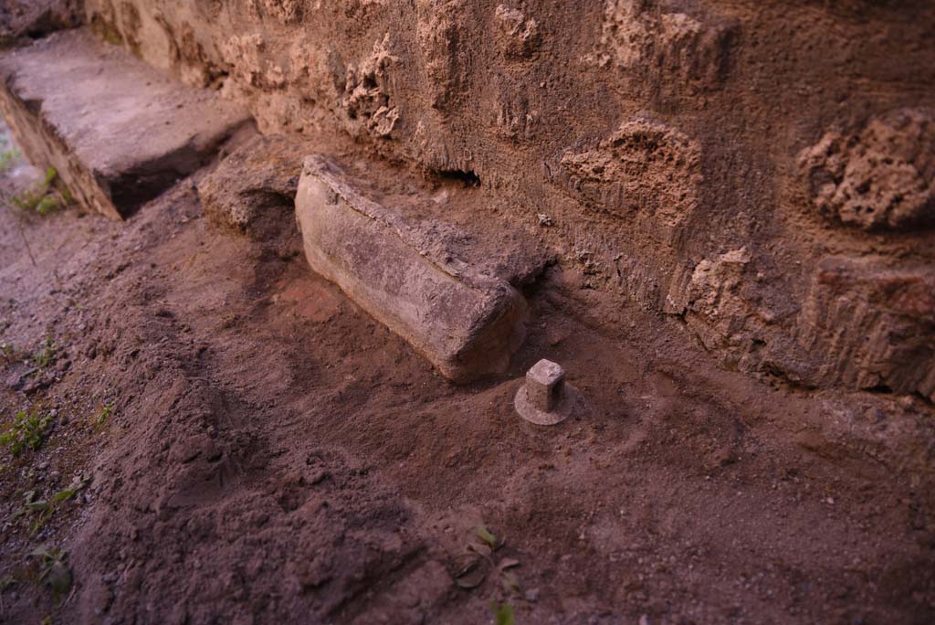 I.4.5 Pompeii. October 2019. Corridor 13A, or unnumbered corridor on north side of room 13, looking south.
Foto Tobias Busen, ERC Grant 681269 D�COR.
