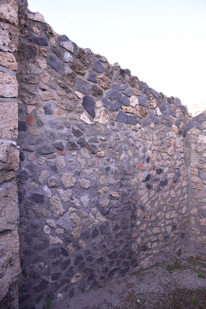 I.4.25/I.4.5 Pompeii. October 2019. Apodyterium 38, north wall and north-east corner.
Foto Tobias Busen, ERC Grant 681269 D�COR.

