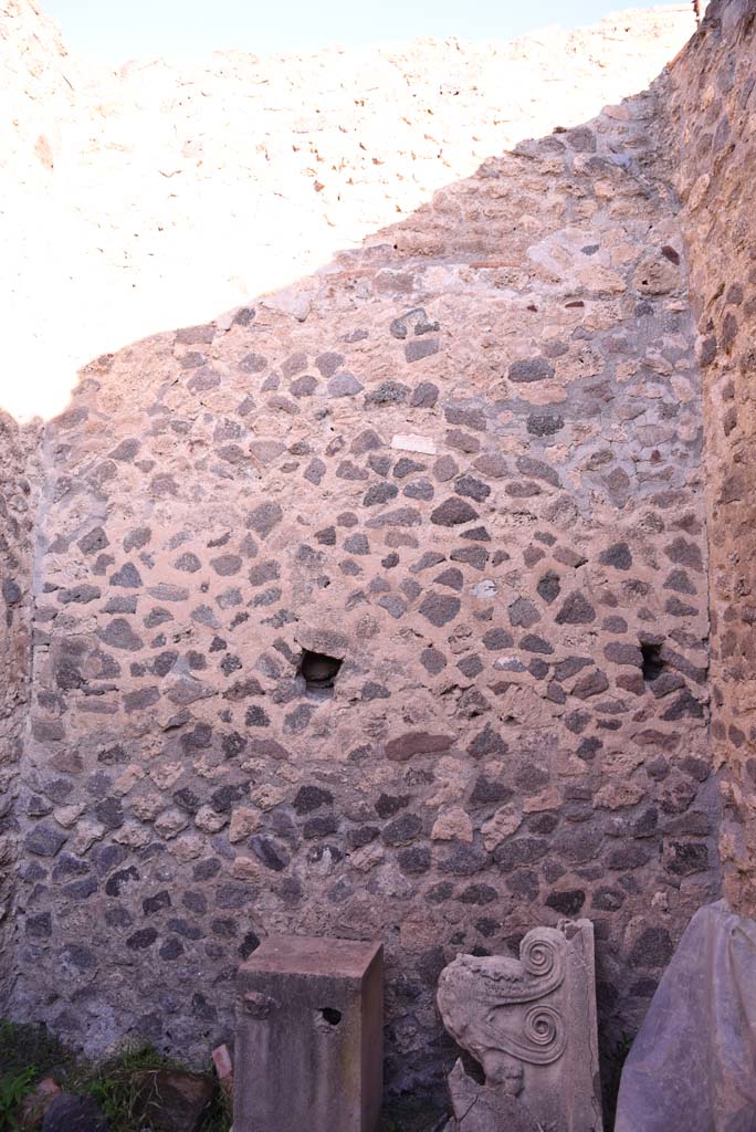 I.4.25 Pompeii. October 2019. Room 62, north wall.
Foto Tobias Busen, ERC Grant 681269 DÉCOR.