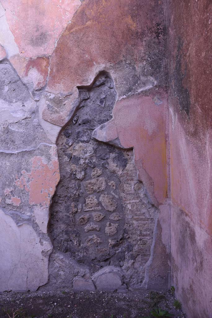 I.4.25 Pompeii. October 2019. Room 58, detail from north wall.
Foto Tobias Busen, ERC Grant 681269 DÉCOR.