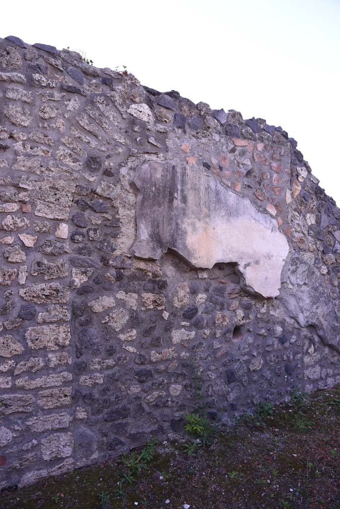 I.4.25 Pompeii. October 2019. Upper peristyle 56, continuation from south wall in south-east corner.
Foto Tobias Busen, ERC Grant 681269 DÉCOR