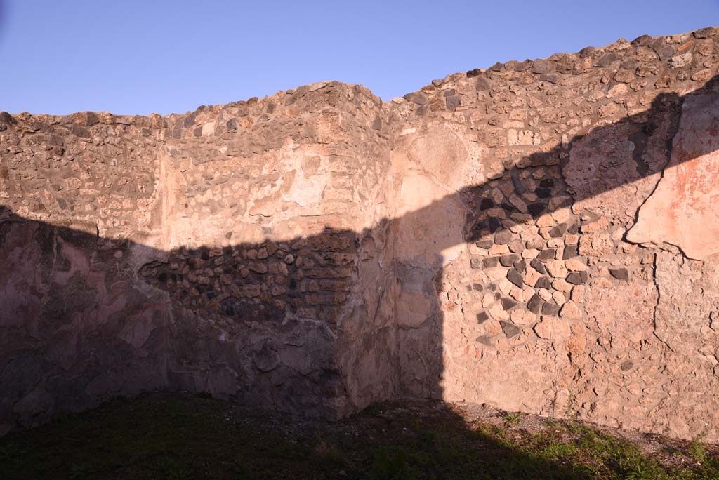 I.4.25 Pompeii. October 2019. Room 57, looking towards north wall.
Foto Tobias Busen, ERC Grant 681269 DÉCOR.