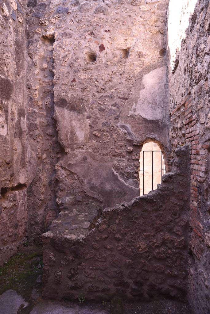 I.4.26 Pompeii. October 2019. Looking west through doorway of room under the steps of I.4.25.
Foto Tobias Busen, ERC Grant 681269 D�COR.
