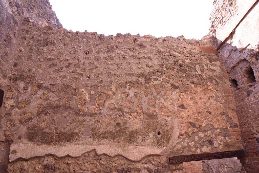 I.4.28 Pompeii. October 2019. Room 29, upper west wall. 
Foto Tobias Busen, ERC Grant 681269 D�COR.
