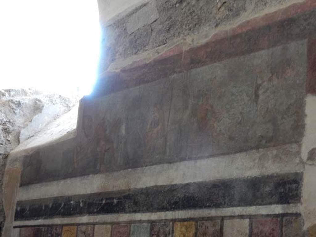 I.6.2 Pompeii. May 2016. Detail from south end of upper west wall of east wing of cryptoporticus. Photo courtesy of Buzz Ferebee.