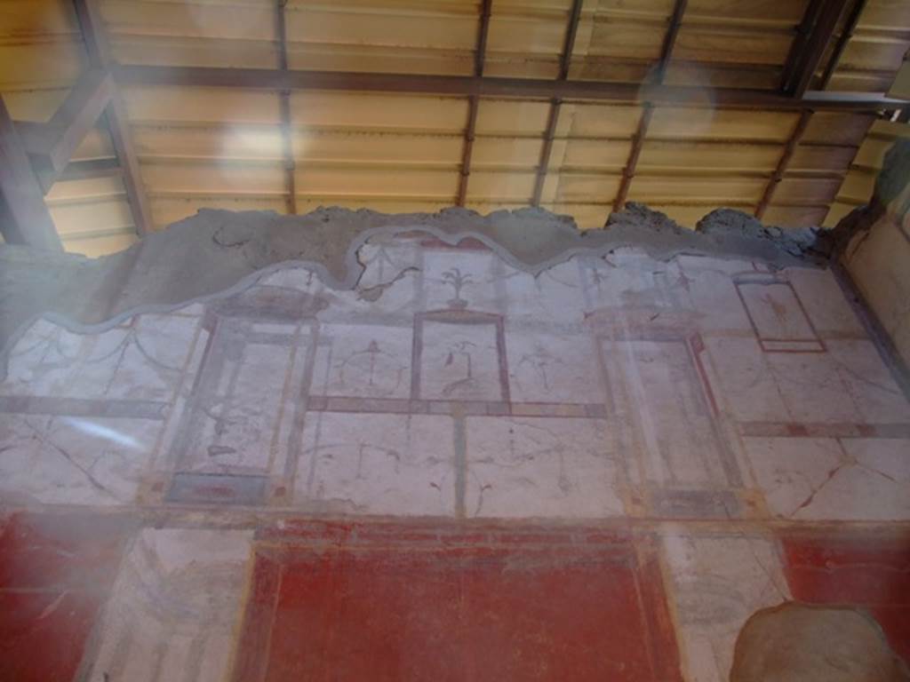 I.6.4 Pompeii. March 2009. Room 5, Upper north wall.