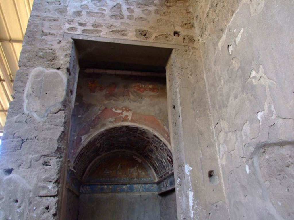 I.6.4 Pompeii. March 2009. Room 16, Sacellum.