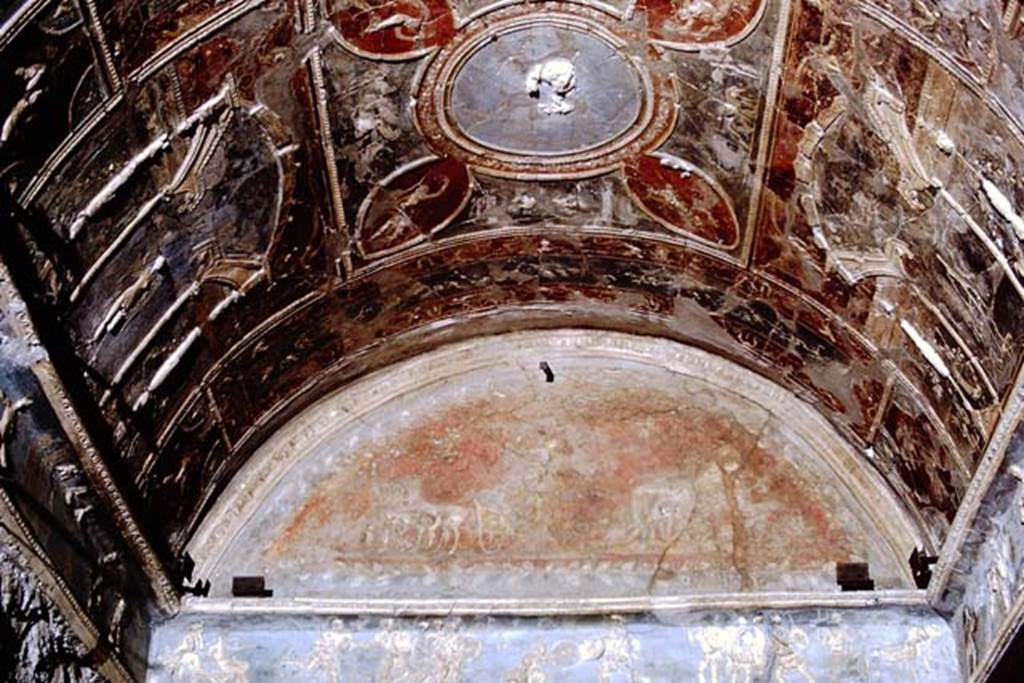 I.6.4 Pompeii, 1968. Upper rear (south) wall. Photo by Stanley A. Jashemski.
Source: The Wilhelmina and Stanley A. Jashemski archive in the University of Maryland Library, Special Collections (See collection page) and made available under the Creative Commons Attribution-Non Commercial License v.4. See Licence and use details.
J68f0591