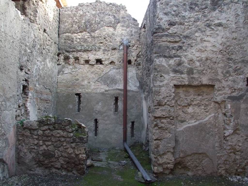I.6.5 Pompeii. December 2007. South wall and rear room.