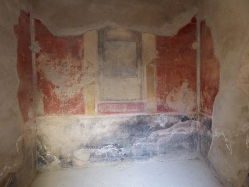 I.6.11 Pompeii. September 2015. Cubiculum 4, looking towards the west wall.
Foto Annette Haug, ERC Grant 681269 D�COR.
