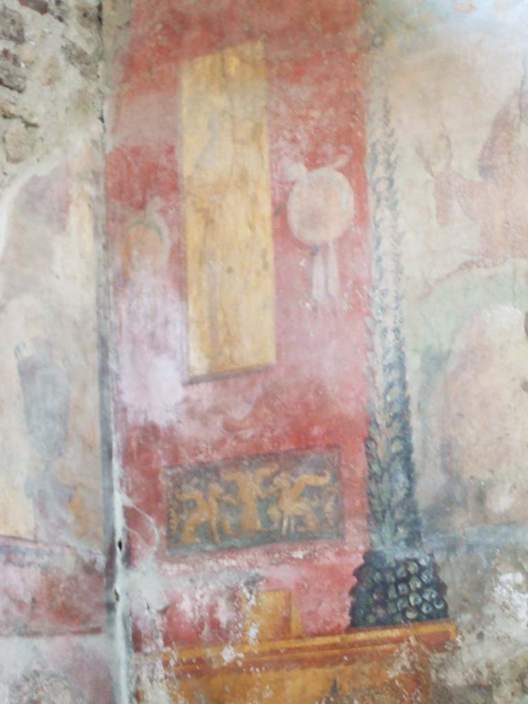 I.6.15 Pompeii. May 2006. Room 9, west end of north wall of small garden.